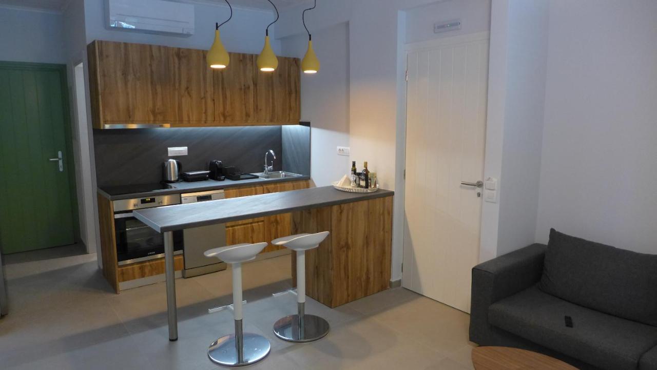 Caltabania Suites Áyios Nikítas Exteriér fotografie